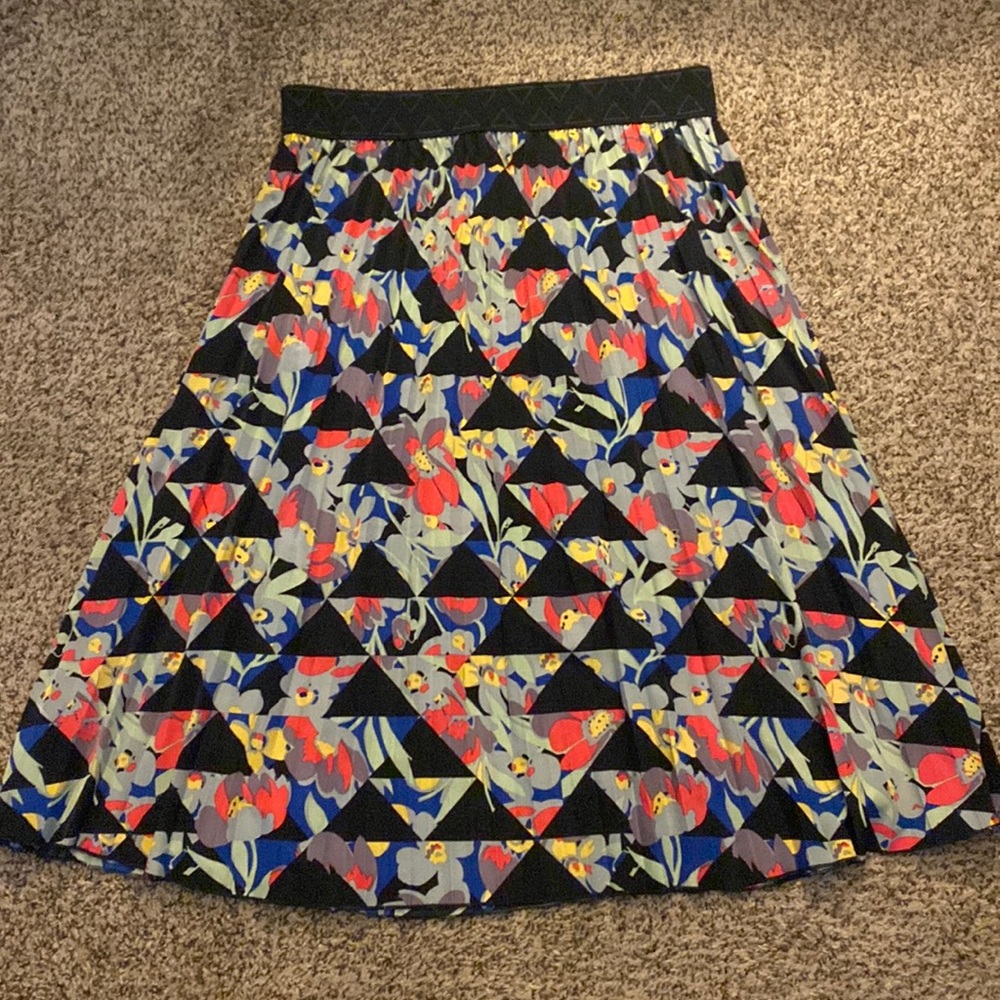 LuLaRoe Jill skirt